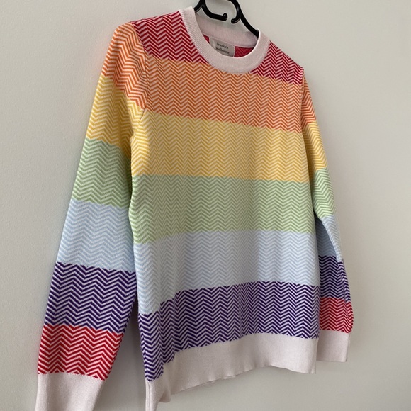 ⬇️ PRICE DROP ⬇️ Frankie’s Melbourne - Rainbow Striped Knit Jumper - Picture 2 of 10